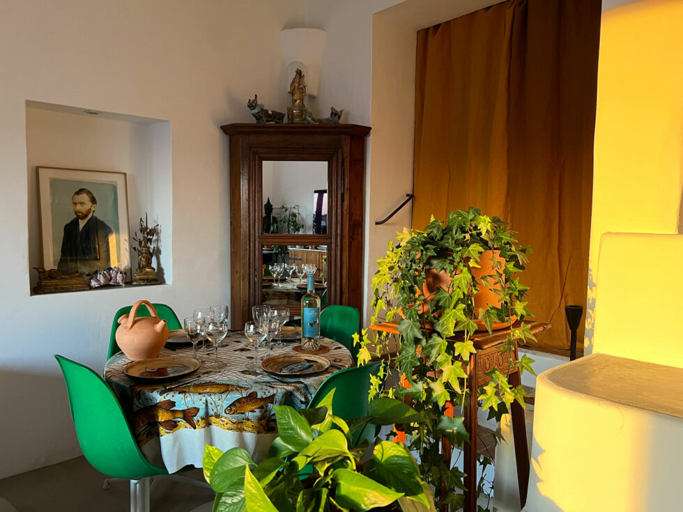 La Gassinière - Gassin - Chambres d'hôtes - la table