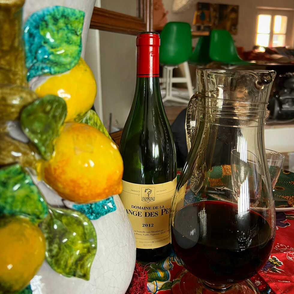 La Gassinière - Gassin - Chambres d'hôtes - la table, le vin